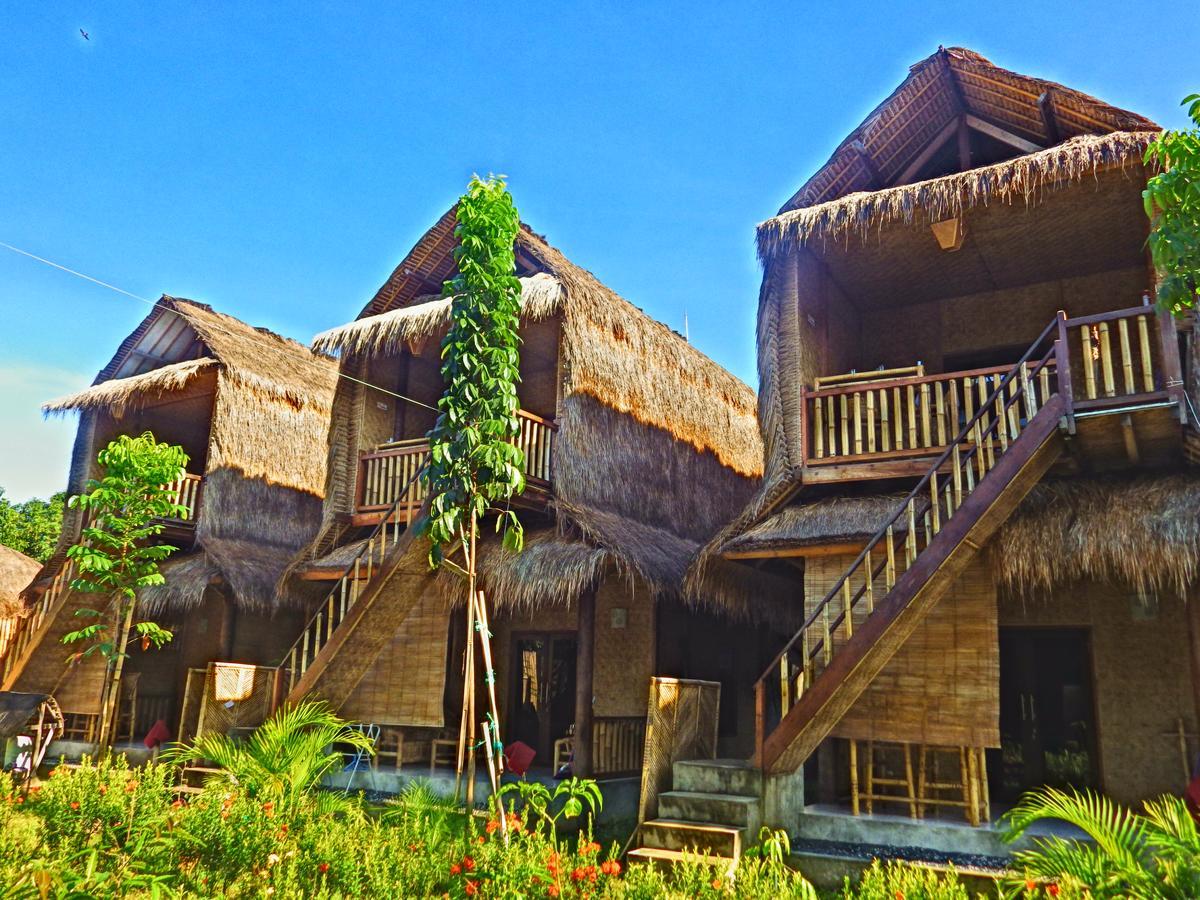 Old Village Гили Еър Екстериор снимка